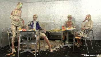 The Messiest Dessert Ever Screencap 106 on www.sinx.com