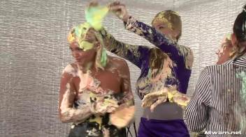 The Messiest Dessert Ever Screencap 31 on www.sinx.com