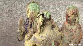 The Messiest Dessert Ever Screencap 46 on www.sinx.com