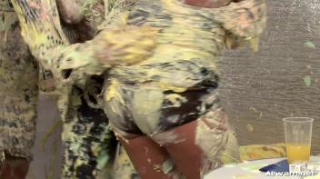 The Messiest Dessert Ever Screencap 54 on www.sinx.com