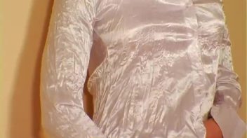 Getting Pissed On In The USSR Screencap 27 on www.sinx.com