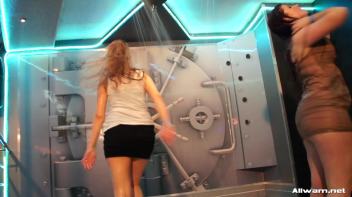 Sexy And Satisfied Shower Freaks Screencap 22 on www.sinx.com