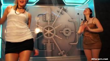 Sexy And Satisfied Shower Freaks Screencap 28 on www.sinx.com