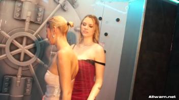 Sexy And Satisfied Shower Freaks Screencap 42 on www.sinx.com