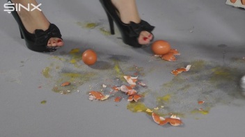 Messy Egg Trampling For Sophisticated Babes Screencap 11 on www.sinx.com