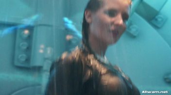 Dripping wet clothes see through Screencap 75 on www.sinx.com