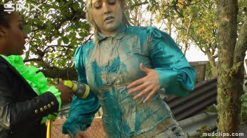 Mud Covered Blonde Gets A Good Washing Screencap 21 on www.sinx.com