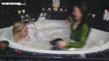 Dolled Up For Bath Time! Screencap 65 on www.sinx.com