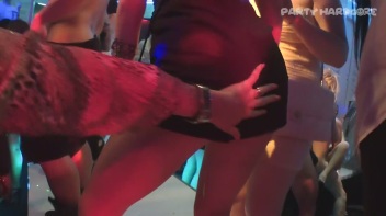 Party Hardcore Gone Crazy Vol. 14 Part 5 - Cam 4 Screencap 30 on www.sinx.com