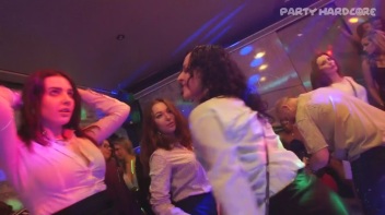 Party Hardcore Gone Crazy Vol. 26 Part 3 - Cam 3 Screencap 40 on www.sinx.com
