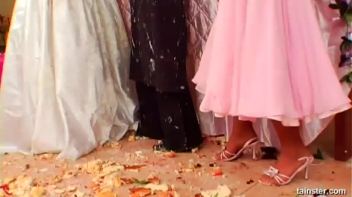 Wedding Cake Catfight Screencap 41 on www.sinx.com