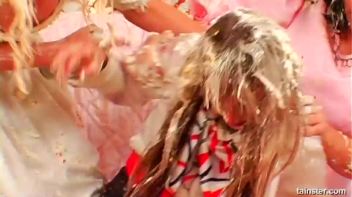 Wedding Cake Catfight Screencap 43 on www.sinx.com