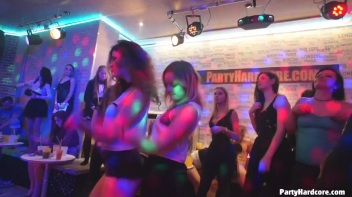 Party Hardcore Gone Crazy Vol. 32 Part 6 - Cam 2 Screencap 14 on www.sinx.com