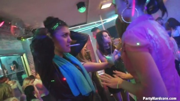 Party Hardcore Gone Crazy Vol. 32 Part 6 - Cam 2 Screencap 37 on www.sinx.com