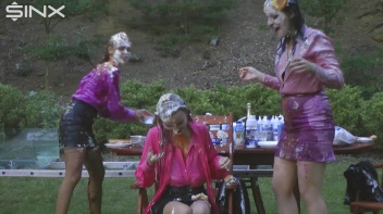 Sexy WAM Food Fight Between Friends Screencap 79 on www.sinx.com