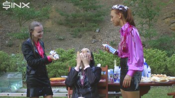 Sexy WAM Food Fight Between Friends Screencap 27 on www.sinx.com