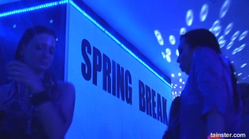 Spring Break Blow-Out Part 3 - Cam 4 Screencap 2 on www.sinx.com
