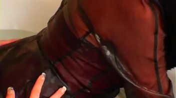 Tub Girls Screencap 51 on www.sinx.com