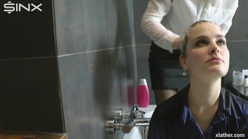 Hotties Wet And Messy Hair Washing Screencap 11 on www.sinx.com