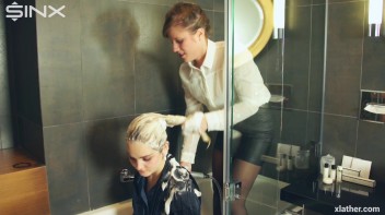 Hotties Wet And Messy Hair Washing Screencap 15 on www.sinx.com