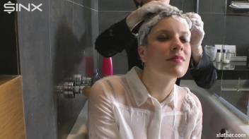 Hotties Wet And Messy Hair Washing Screencap 39 on www.sinx.com