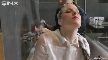 Hotties Wet And Messy Hair Washing Screencap 46 on www.sinx.com