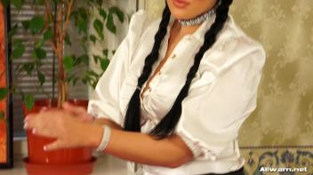 Gina's Creamy Satin Maid Screencap 4 on www.sinx.com