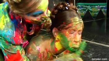 Finger Painting Fashion Craze Screencap 86 on www.sinx.com