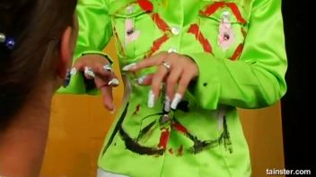 Finger Painting Fashion Craze Screencap 25 on www.sinx.com