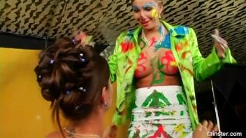 Finger Painting Fashion Craze Screencap 47 on www.sinx.com