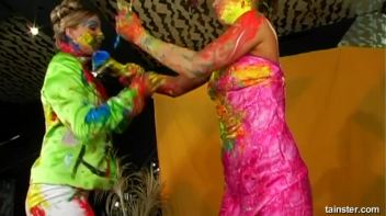 Finger Painting Fashion Craze Screencap 61 on www.sinx.com