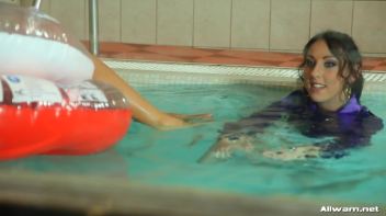 Shiny Satin Pool Pal Freaks Screencap 31 on www.sinx.com