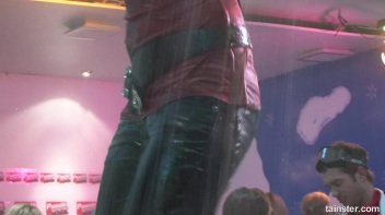 Winter WonderBang Part 3 - Main Edit Screencap 8 on www.sinx.com