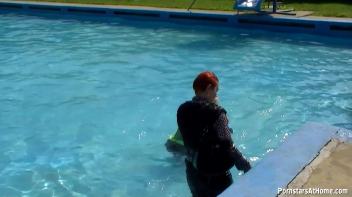 Wet And Creamy At The Pool Screencap 16 on www.sinx.com