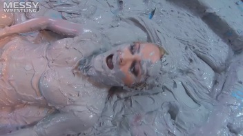 Muddy Wrestling: Bride Battle Screencap 62 on www.sinx.com