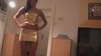 Nach der Party die große Überraschung Screencap 4 on www.sinx.com