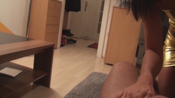 Nach der Party die große Überraschung Screencap 7 on www.sinx.com