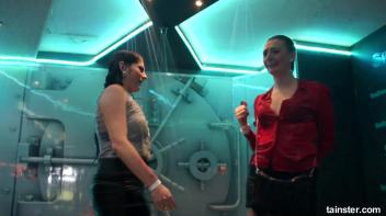 Secretaries dripping wet Screencap 31 on www.sinx.com