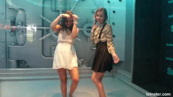 Secretaries dripping wet Screencap 34 on www.sinx.com