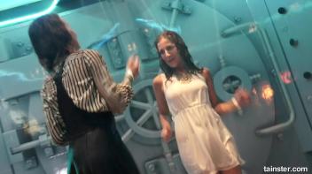 Secretaries dripping wet Screencap 41 on www.sinx.com