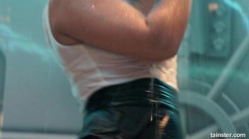 Secretaries dripping wet Screencap 54 on www.sinx.com