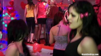 Valentine's Day Vaginas Part 6 - Cam 1 Screencap 75 on www.sinx.com