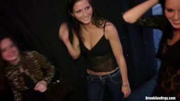 Valentine's Day Vaginas Part 6 - Cam 1 Screencap 23 on www.sinx.com