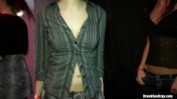 Valentine's Day Vaginas Part 6 - Cam 1 Screencap 29 on www.sinx.com