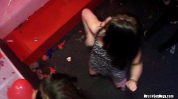 Valentine's Day Vaginas Part 6 - Cam 1 Screencap 41 on www.sinx.com