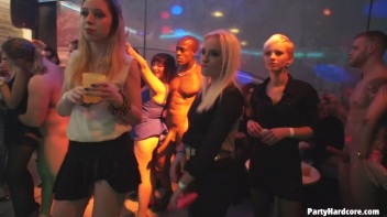 Party Hardcore Gone Crazy Vol. 32 Part 2 - Main Edit Screencap 120 on www.sinx.com