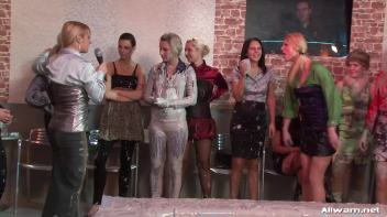 Talking Shit By The Mud Pit Screencap 4 on www.sinx.com