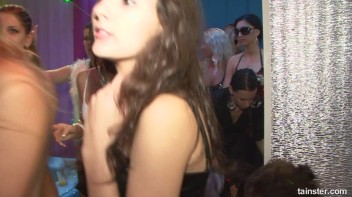 Club Cunts Part 5 - Cam 1 Screencap 86 on www.sinx.com