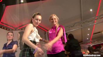 XXX Rip Fest Part 2 - Shower Cam Screencap 88 on www.sinx.com