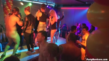 Party Hardcore Gone Crazy Vol. 36 Part 8 - Cam 1 Screencap 95 on www.sinx.com